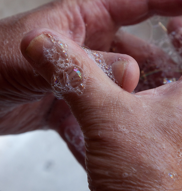 New Research Says That 5 Percent Of People Wash Their Hands