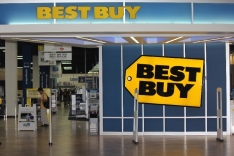 This Best Buy lacked an accessible emergency exit.